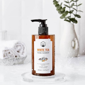 Глубокое очищение лица с белым чаем White Tea  (Naturista) - 300мл.