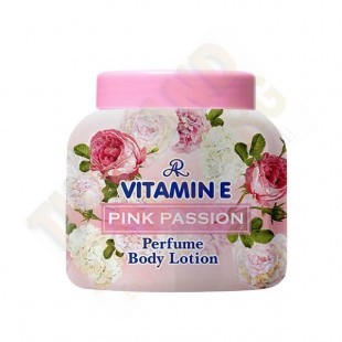 Увлажняющий крем с витамином E Розовая страсть с парфюмом (Aron) - 200гр.